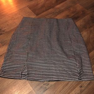 Checkered Mini Skirt!